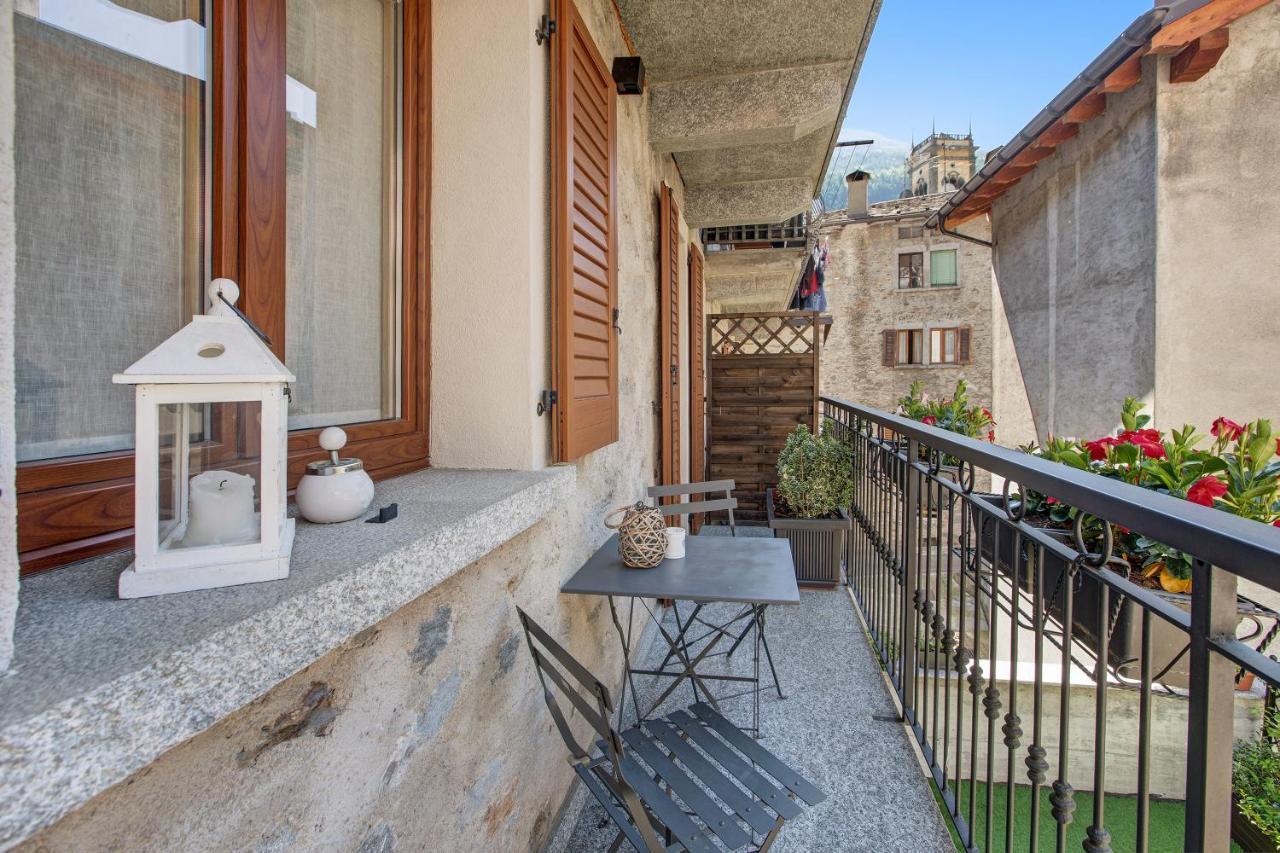 La Maison Du Bonheur Grosio Apartment Bagian luar foto