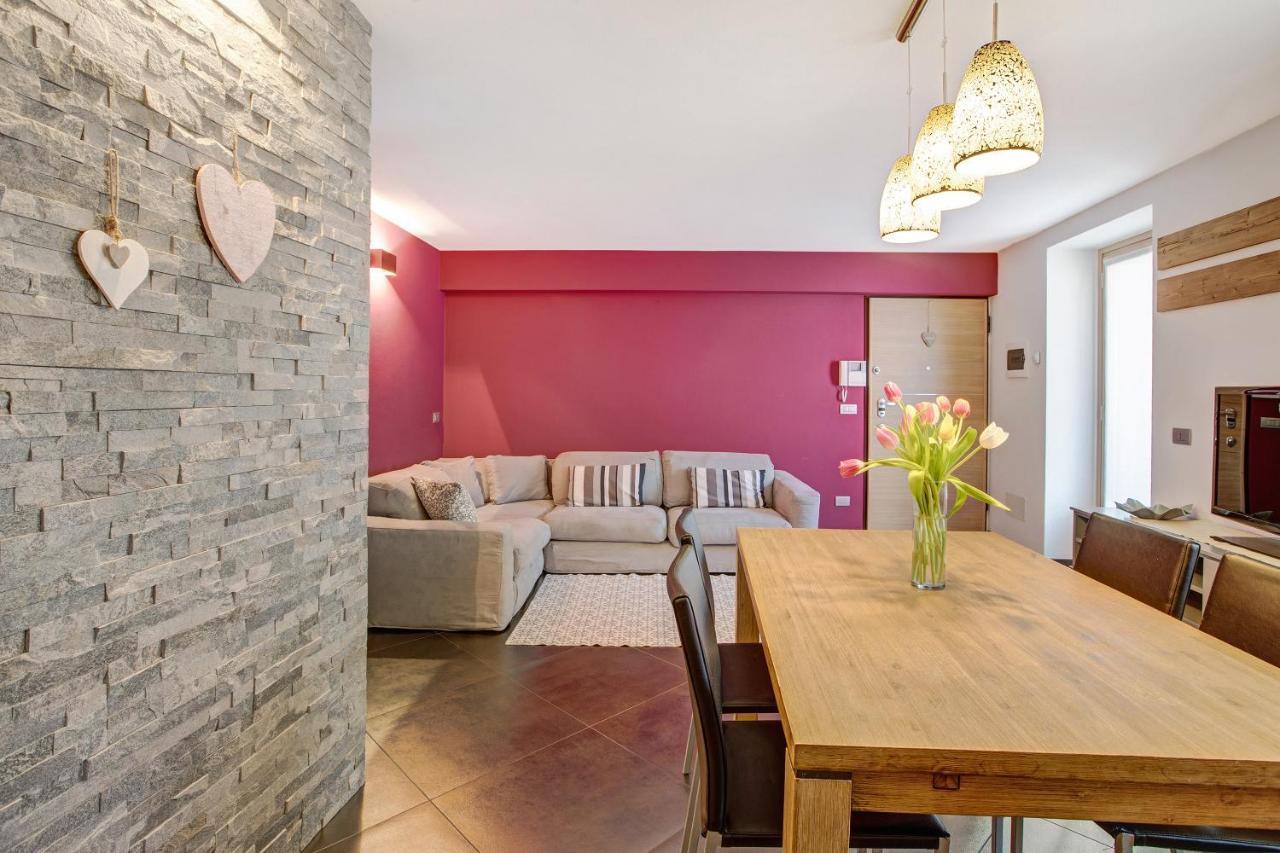 La Maison Du Bonheur Grosio Apartment Bagian luar foto