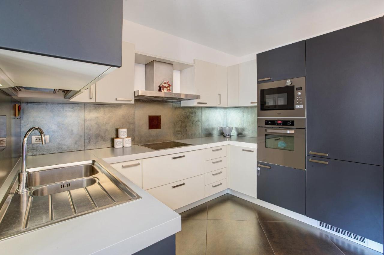 La Maison Du Bonheur Grosio Apartment Bagian luar foto